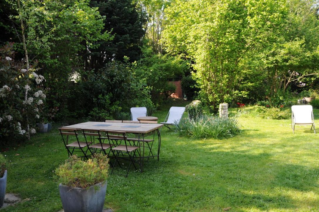 فيلا Le Bois Des Pierres Conteville  المظهر الخارجي الصورة